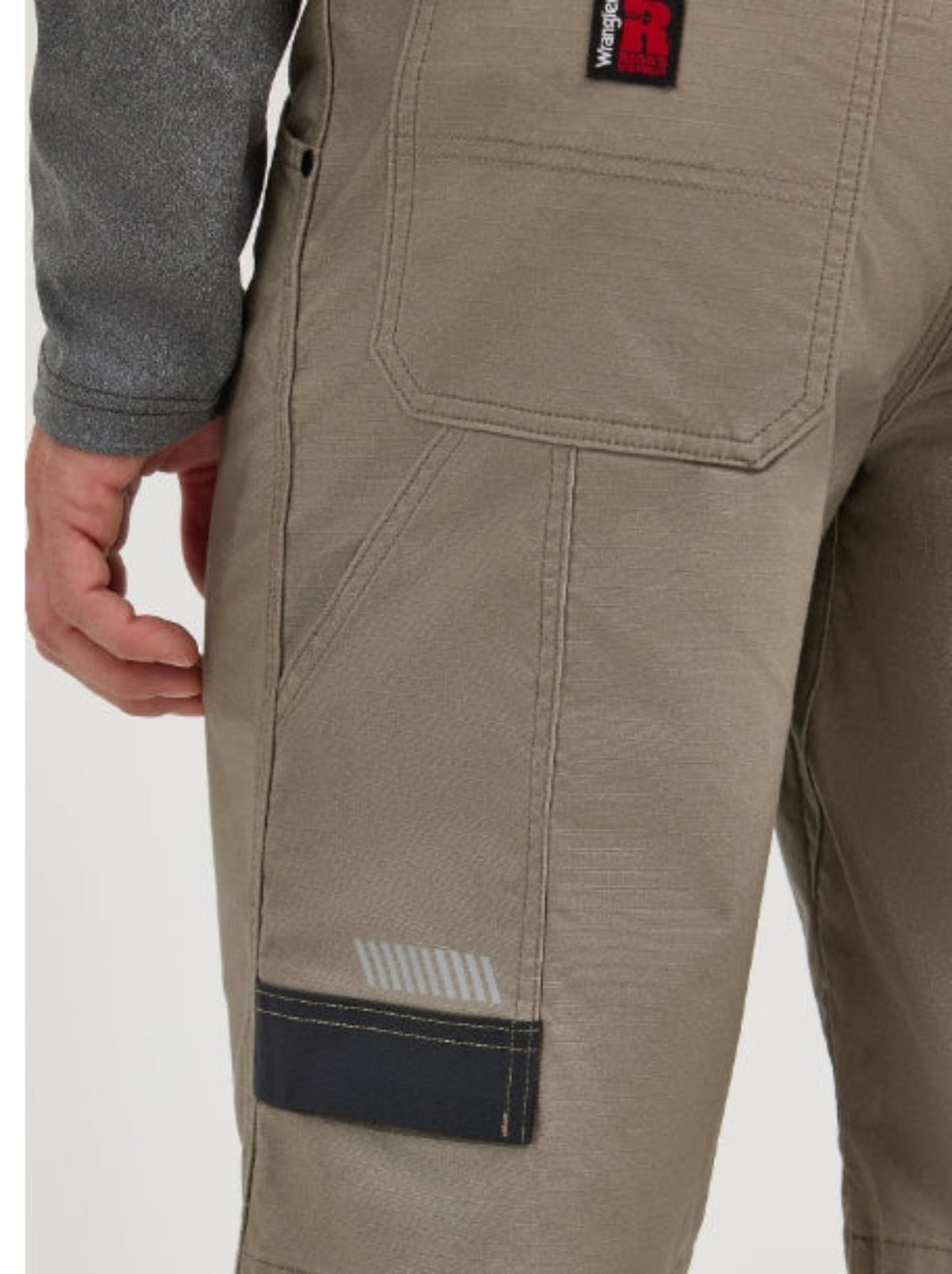 Wrangler RIGGS Workwear Men&#39;s Technical Carpenter Short - Work World - Workwear, Work Boots, Safety Gear