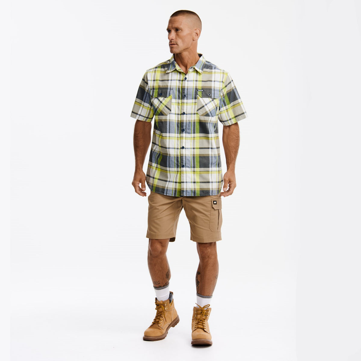 CAT Men&#39;s Plaid Button-Downp Short Sleeve Work Shirt - Work World - Workwear, Work Boots, Safety Gear