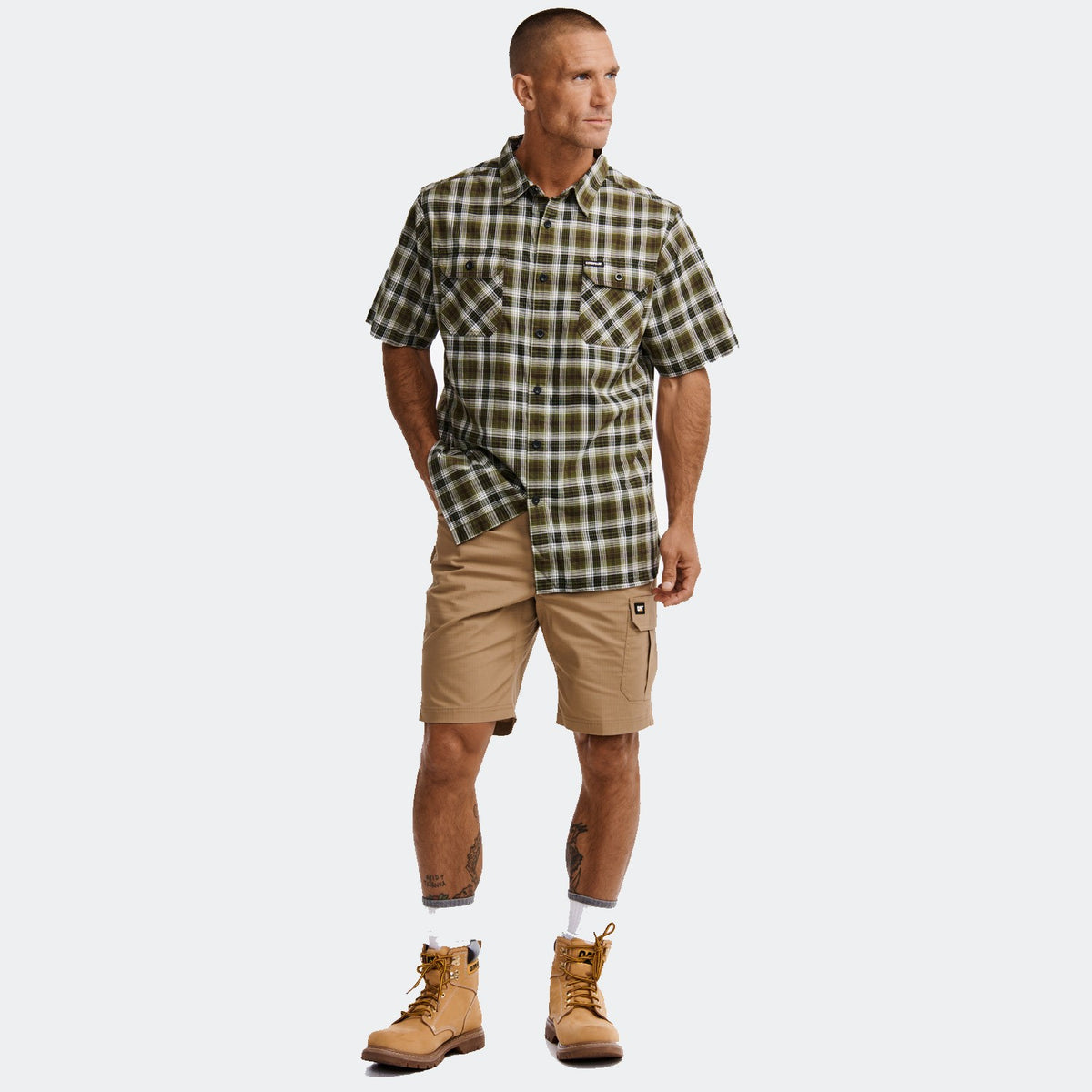 CAT Men&#39;s Plaid Button-Downp Short Sleeve Work Shirt - Work World - Workwear, Work Boots, Safety Gear